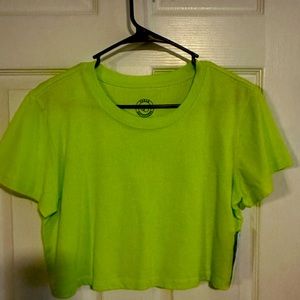 Urban outfitters NWT green crop top